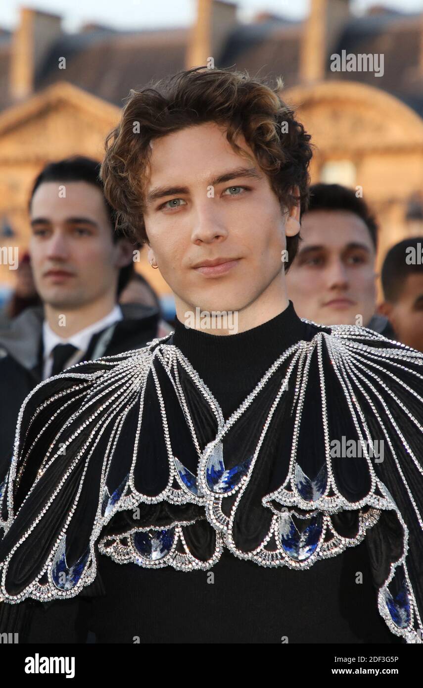 Paris Fashion Week Women SS 2020 - Louis Vuitton Spring/Summer 2020, in  Paris, France on October 1, 2019. Guests arrivals, Pictured: Cody Fern  Stock Photo - Alamy