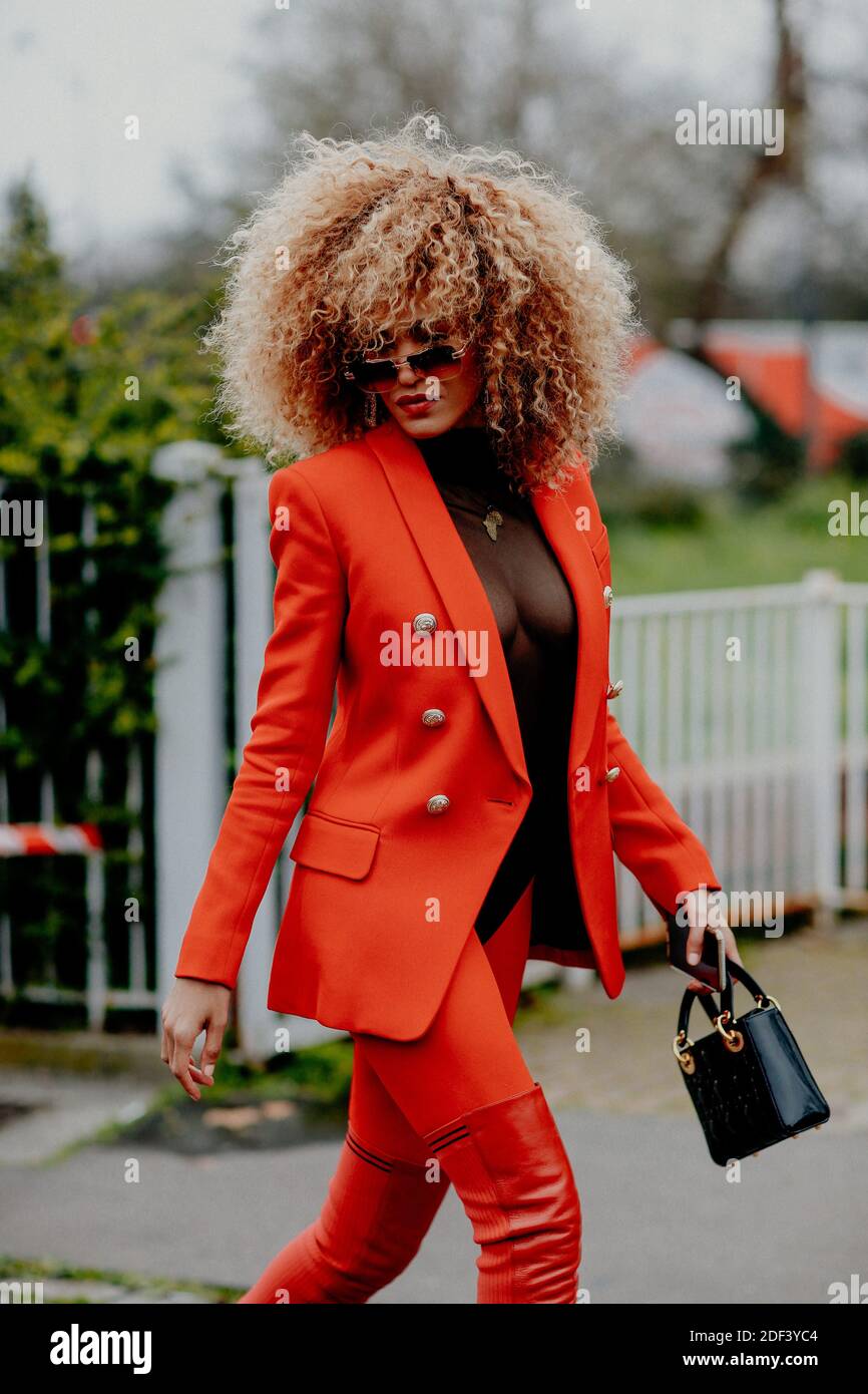 Street style, Leila Depina arriving at Miu Miu Fall Winter 2020-2021 show,  held at Iena, Paris, France, on March 3, 2020. Photo by Marie-Paola  Bertrand-Hillion/ABACAPRESS.COM Stock Photo - Alamy