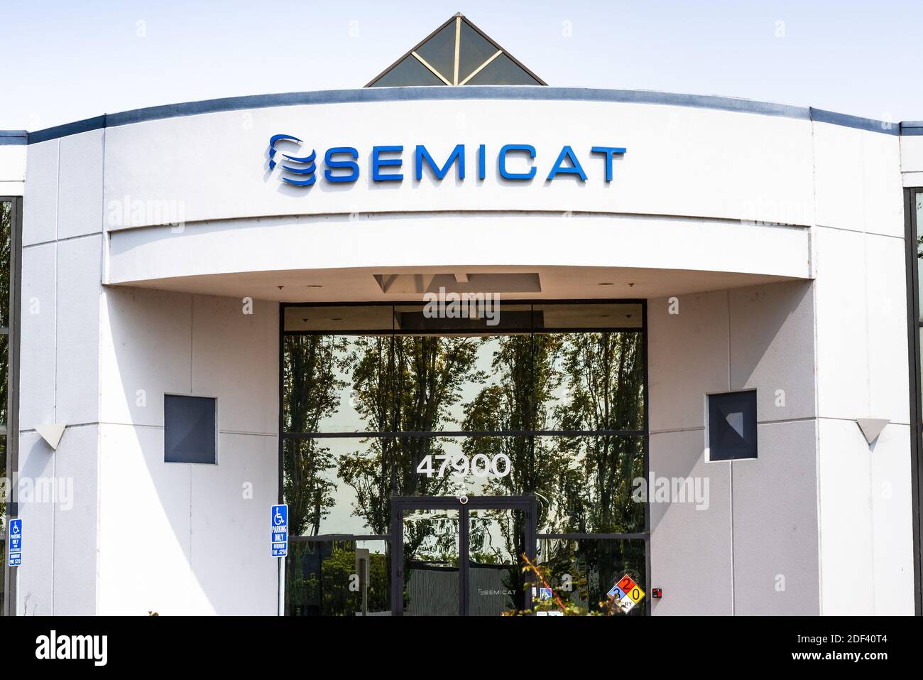 Sep 17, 2020 Fremont / CA / USA - Semicat headquarters in Silicon Valley; Semicat, Inc. operates as a supplier of remanufactured semiconductor equipme Stock Photo