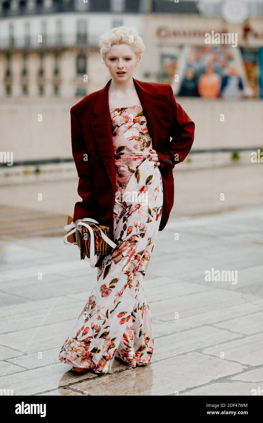 Street style, Lachlan Watson arriving at Y Project Fall Winter 2020-2021  show, held at esplanade Jean Tossan, Montparnasse, Paris, France, on March  2nd, 2020. Photo by Marie-Paola Bertrand-Hillion/ABACAPRESS.COM Stock Photo  - Alamy