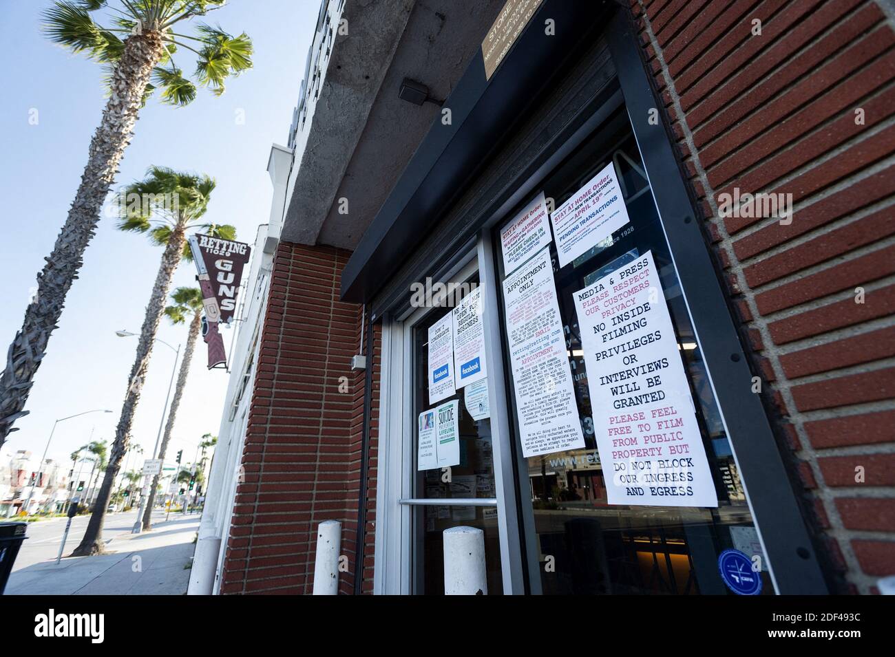 An outside view of the Martin B. Retting gun shop in Culver City, Los Angeles, CA, USA on March 26, 2020. As part of the coronavirus stay-at-home order Los Angeles County Sheriff Alex Villanueva on Tuesday said gun shops are nonessential businesses and if they donÕt close their doors, they will be cited and face the loss of their business licenses. Photo by Lionel Hahn/ABACAPRESS.COM Stock Photo