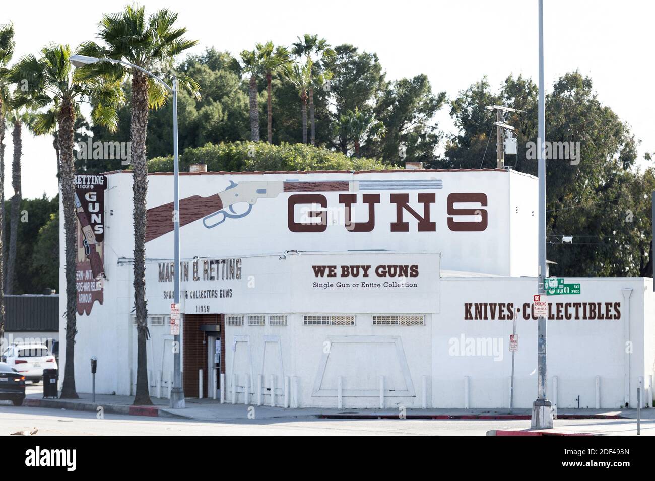 An outside view of the Martin B. Retting gun shop in Culver City, Los Angeles, CA, USA on March 26, 2020. As part of the coronavirus stay-at-home order Los Angeles County Sheriff Alex Villanueva on Tuesday said gun shops are nonessential businesses and if they donÕt close their doors, they will be cited and face the loss of their business licenses. Photo by Lionel Hahn/ABACAPRESS.COM Stock Photo