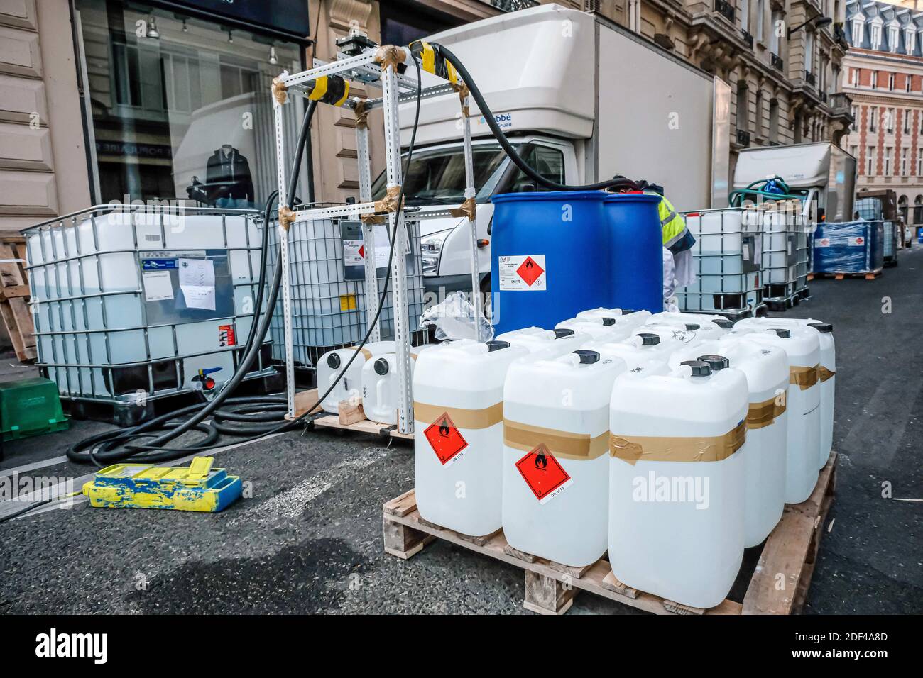 Delpech pharmacy is privatizing rue Mignon in Paris, France, to manufacture industrial quantities of hydroalcoholic gel, on March 28, 2020. Photo by Laurent Bortolussi/Avenir Pictures/ABACAPRESS.COM Stock Photo