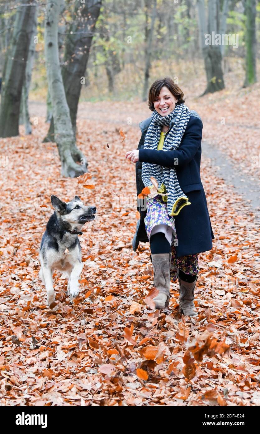Berlin, Germany. 30th Nov, 2020. The actress Julia Brendler during a walk with her dog Istak in the park Schönholzer Heide in Niederschönhausen She plays the leading role in the film of the ZDF series 'Katie Fforde: Emmas Geheimnis', which will be broadcast on 06.12.2020 at 20.15. Credit: Jens Kalaene/dpa-Zentralbild/dpa/Alamy Live News Stock Photo
