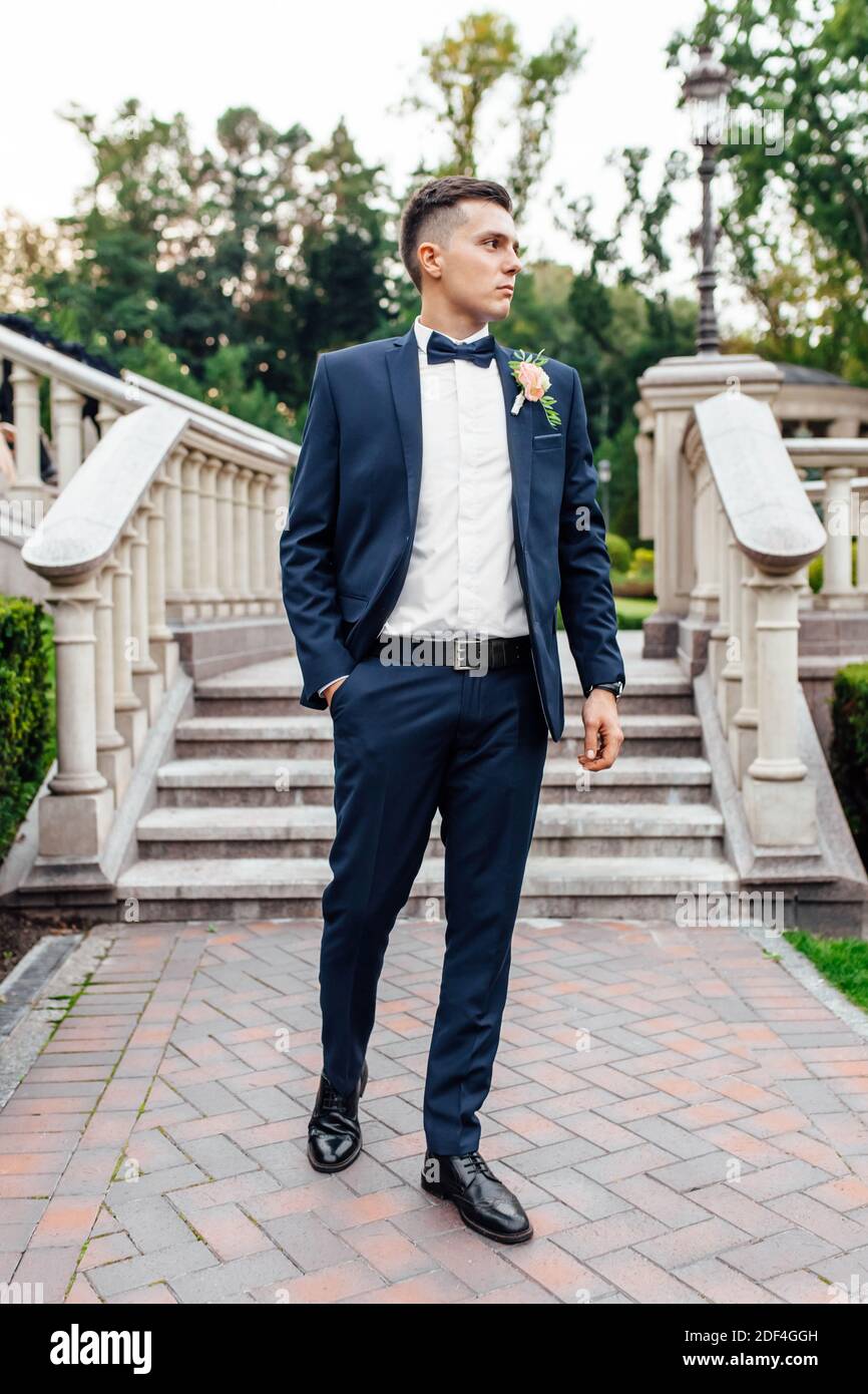 the groom in a wedding suit Stock Photo - Alamy