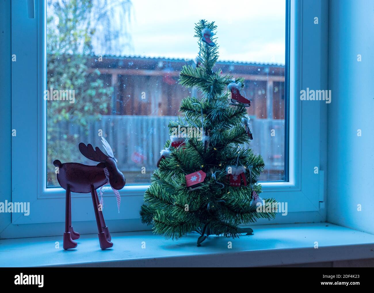 Decorated windowsill hires stock photography and images Alamy