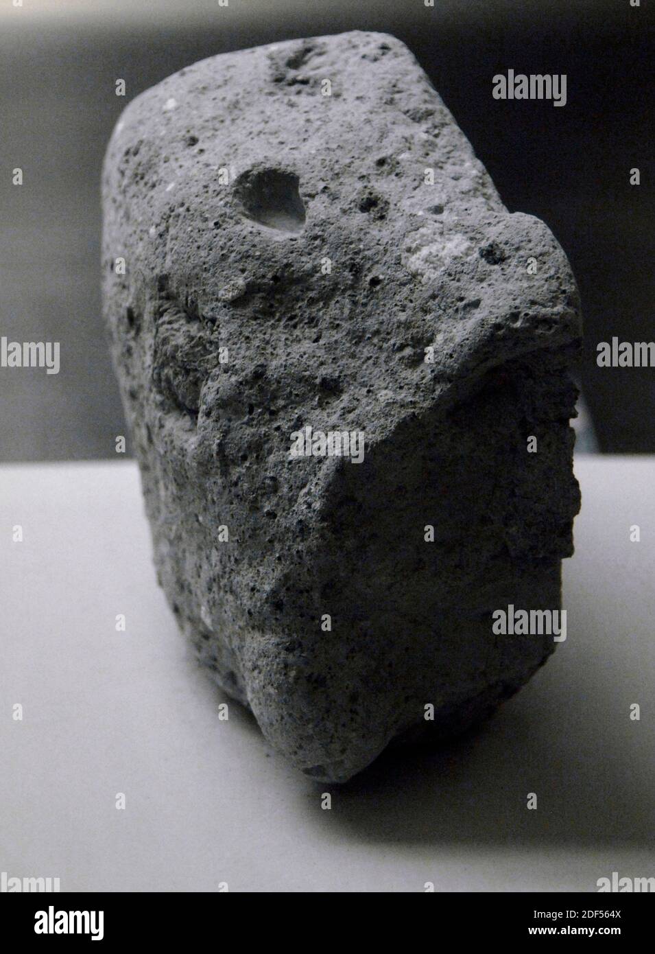 Lunar rock (Breccia Moon Rock). Obtained by the Apollo 16 (1972, 16 to 27 April). Zone of origin in the Moon: Descartes Highlands. Houston. State of Texas. United States. Lyndon B. Johnson Space Center (JSC). Houston. State of Texas. United States. Stock Photo
