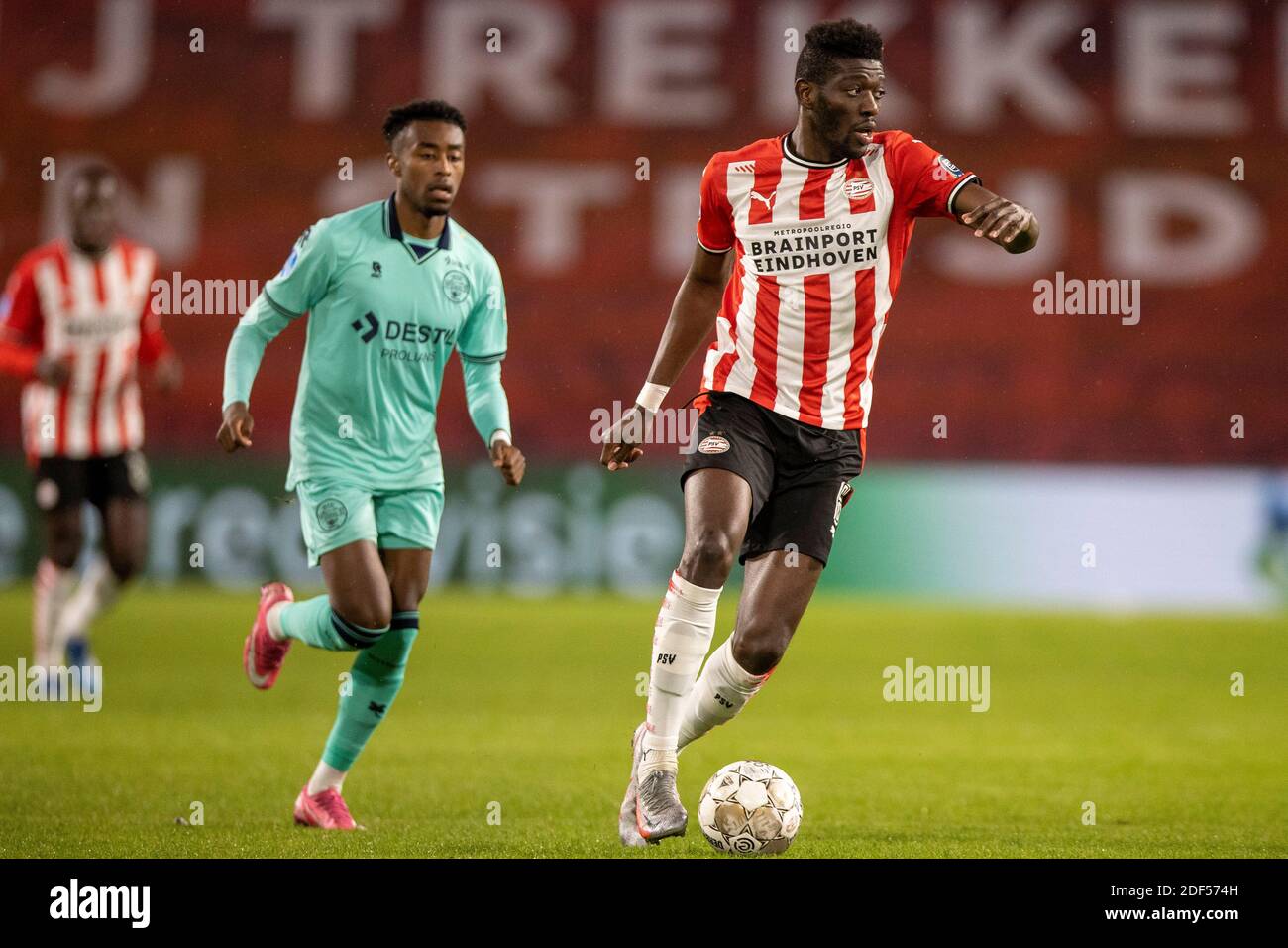 08-11-2020: Sport : PSV vs Willem ll    during the eredivisie match PSV vs Willem ll at stadium Phillips stadium in Eindhoven Stock Photo