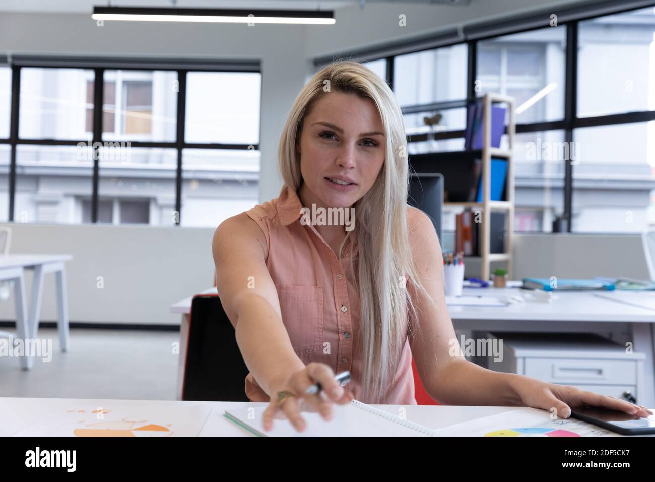Blonde business woman office hi-res stock photography and images - Alamy