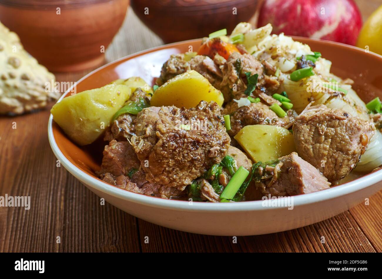 Licki lonac - Traditional Stew From Primorje and Lika, Croatia flavorful  stew combines chunks of meat such as mutton, lamb, or beef with various  veget Stock Photo - Alamy