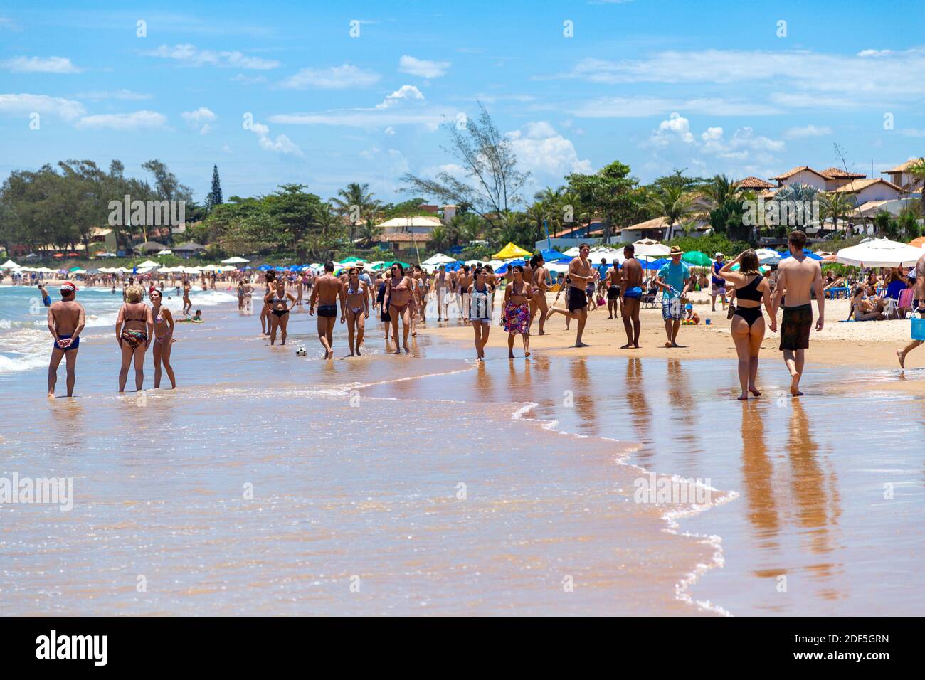 Buzios, Rio de Janeiro, Brazil – December 22, 2019: Praia da Geriba, Panoramic view of this beautiful beach. The people walking on the beach. Stock Photo