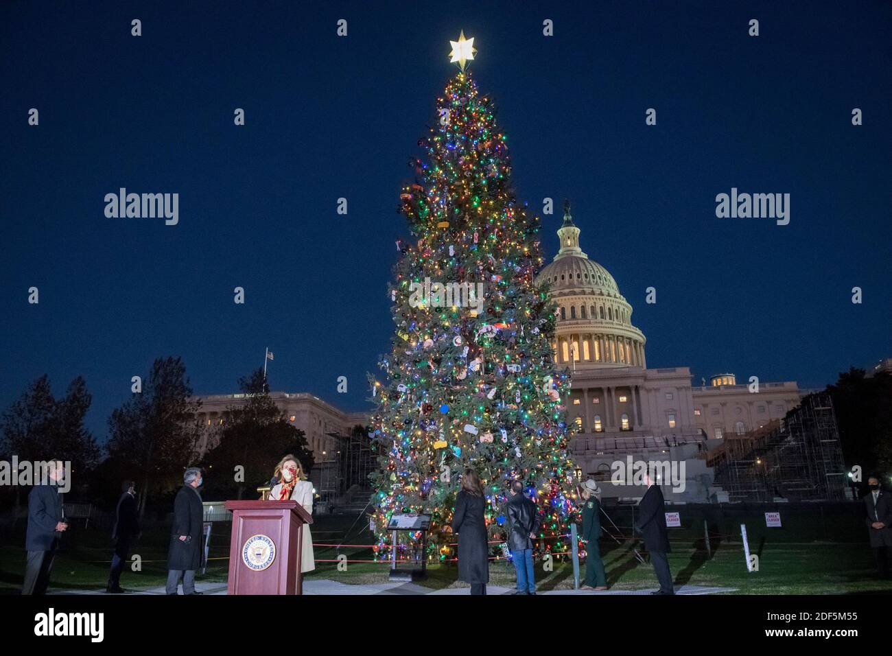 Nancy pelosi at capitol tree lighting hires stock photography and