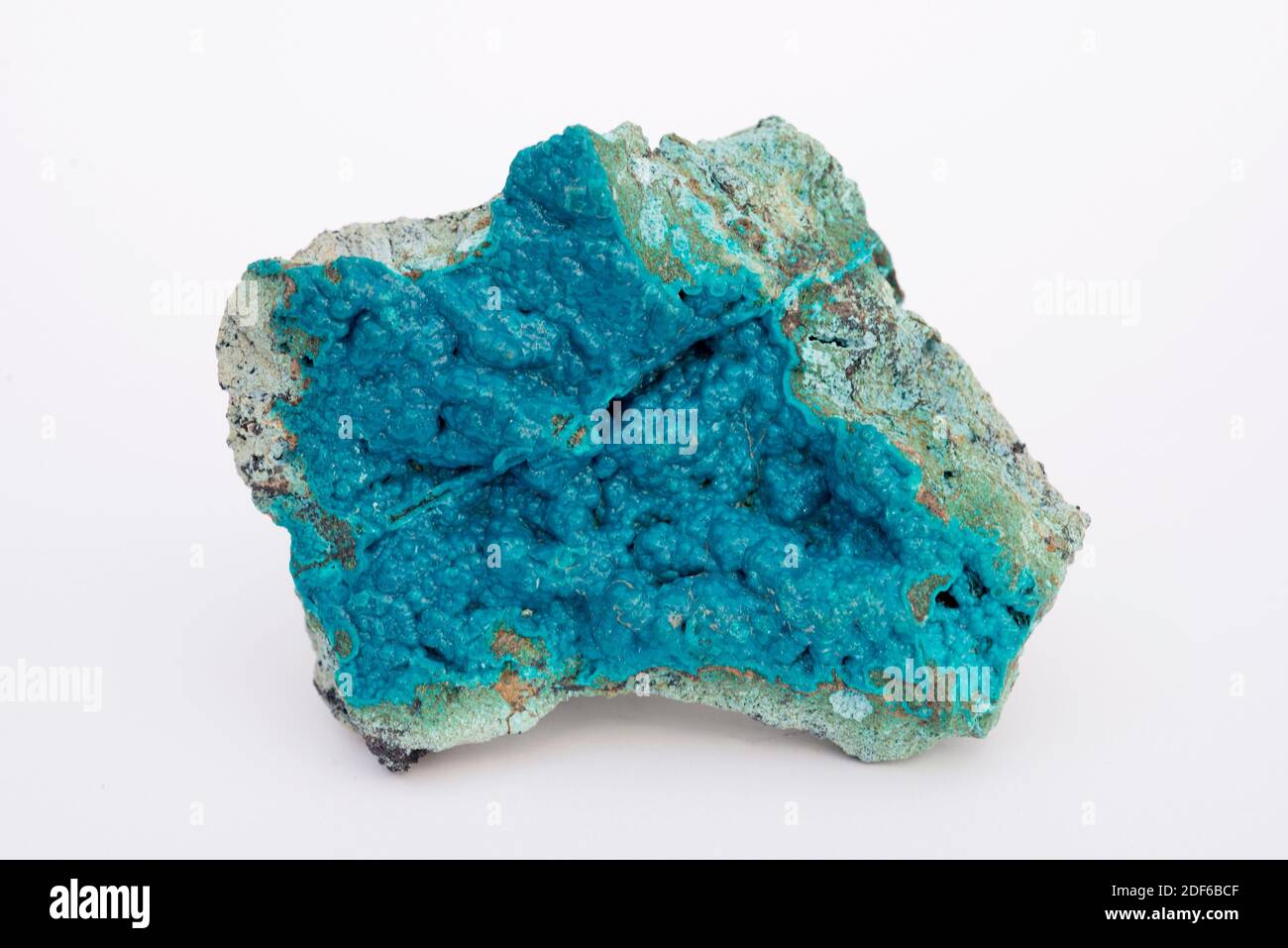 Chrysocolla is an hydrated phyllosilicate mineral composed by silica, copper and aluminium. This sample comes from Democratic Republic of Congo. Stock Photo
