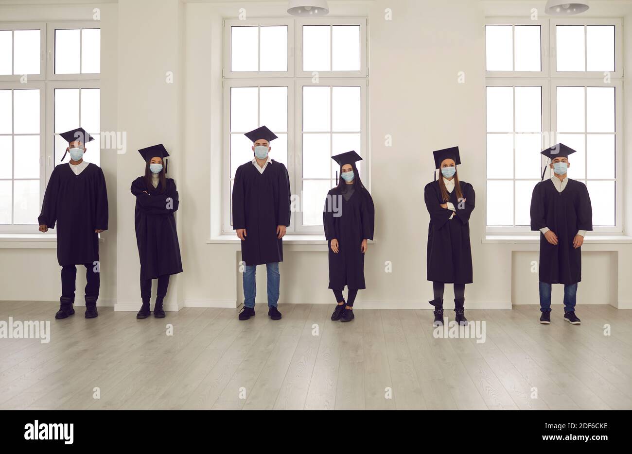 Graduation during pandemic hi-res stock photography and images - Alamy