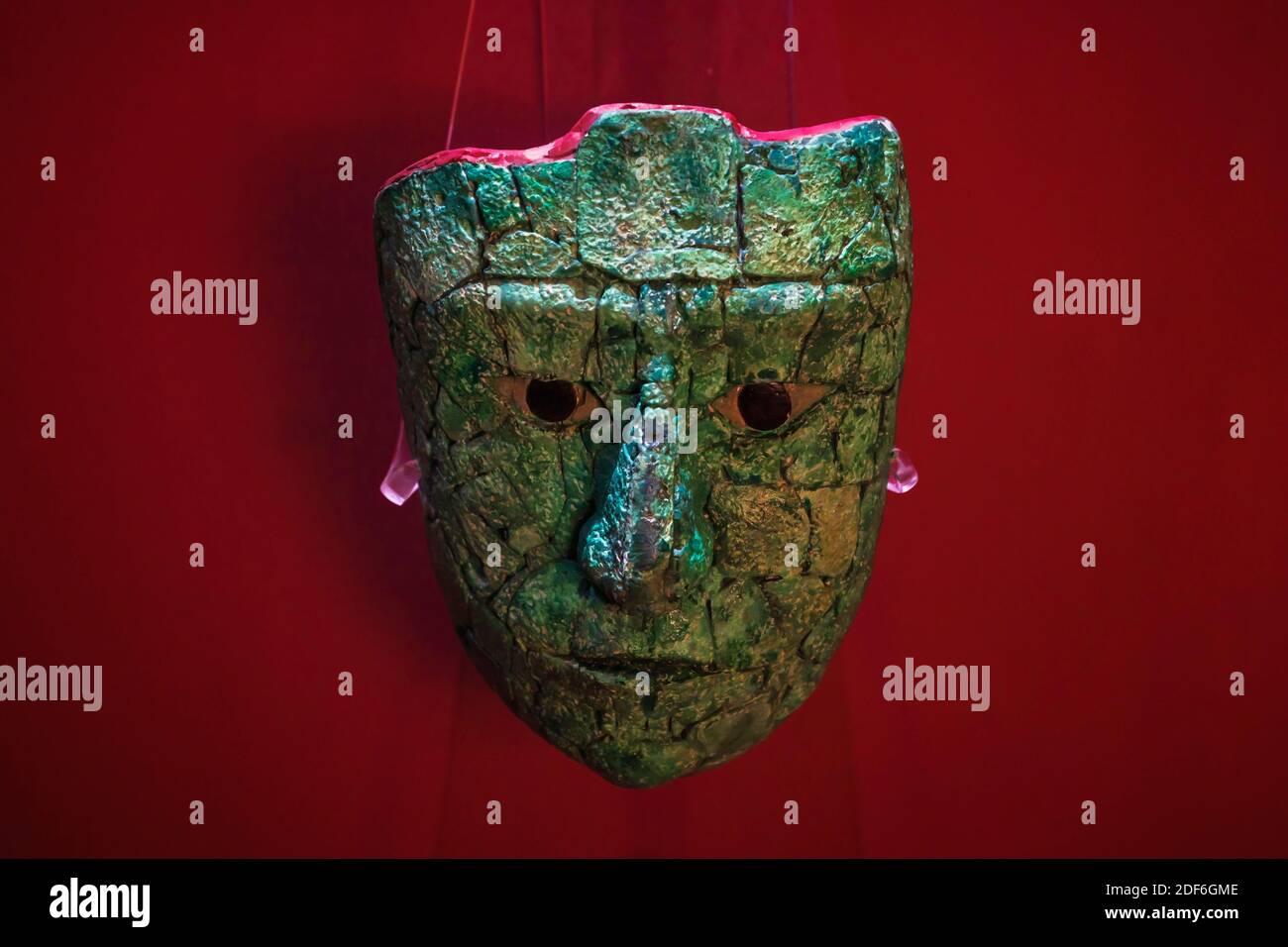 Mayan jade mask hi-res stock photography and images - Alamy