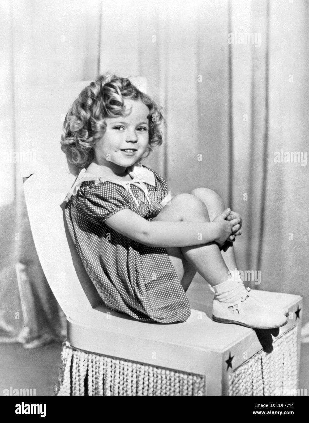 Shirley Temple when she was acting in the movie 'Poor Little Rich Girl' --- L'attrice Shirley Temple (Shirley Jane Temple Black) ai tempi della lavorazone del film 'Poor Little Rich Girl' (Titolo italiano 'Una povera bimba milionaria'), 1936. Stock Photo