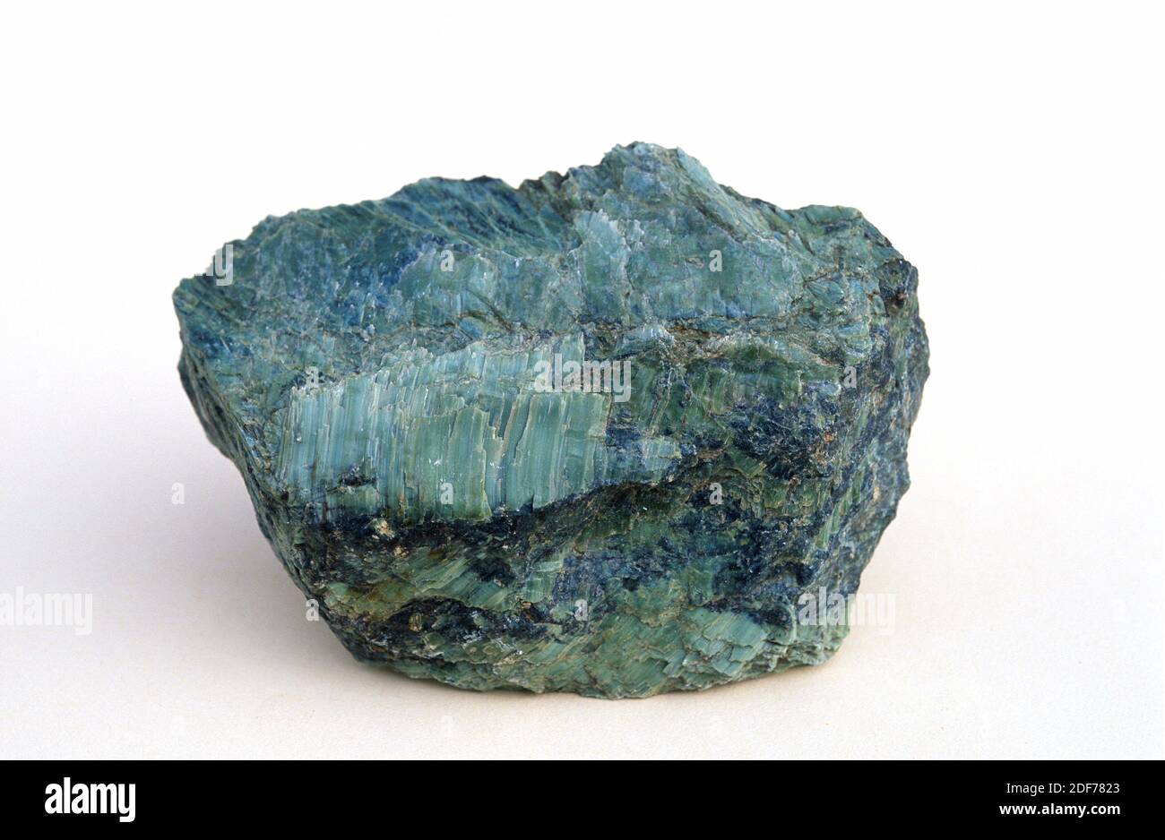 Serpentine Minerals: Characteristics, Uses, and Formation