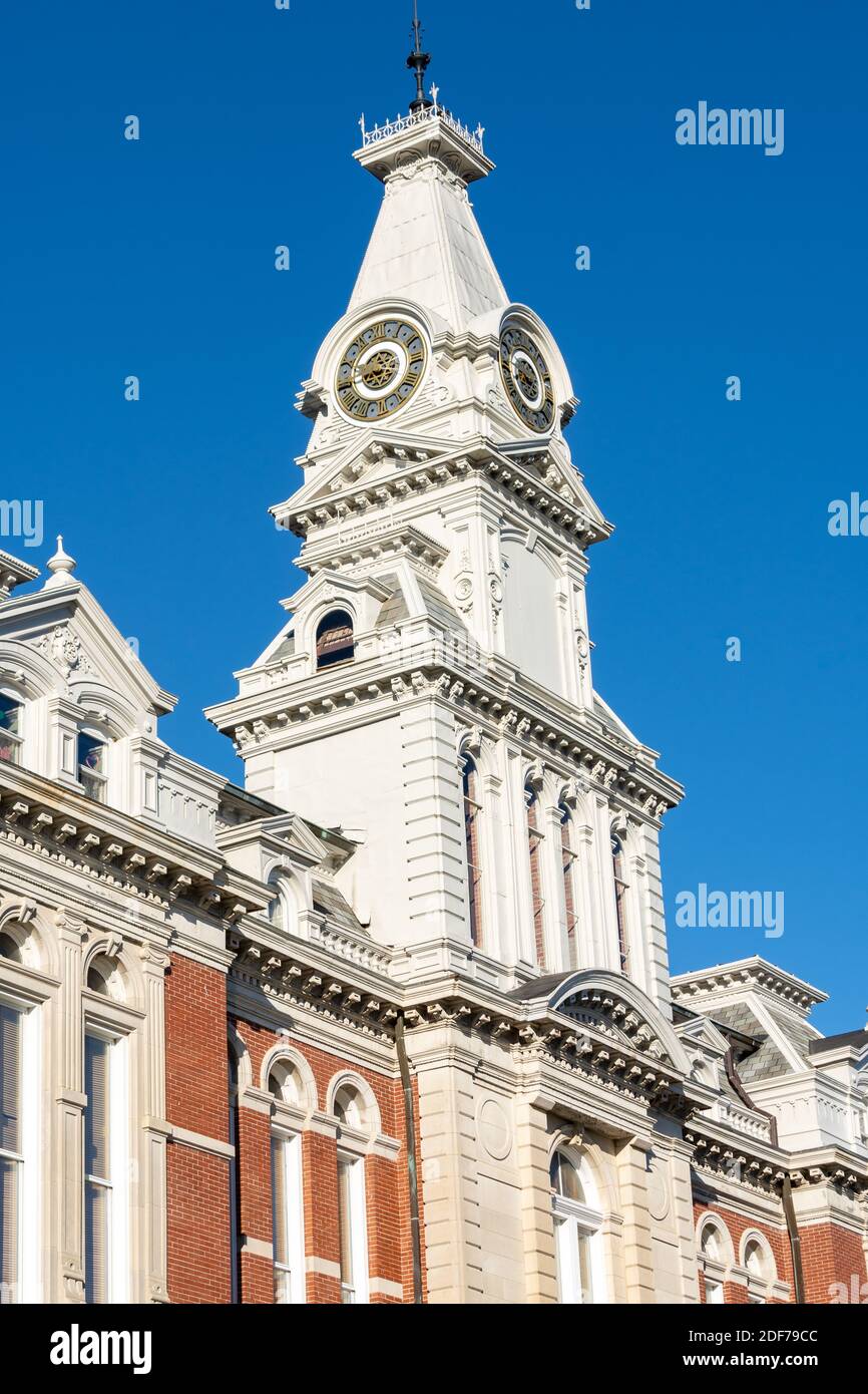 Henry county courthouse in the early morning light. Cambridge, Illinois