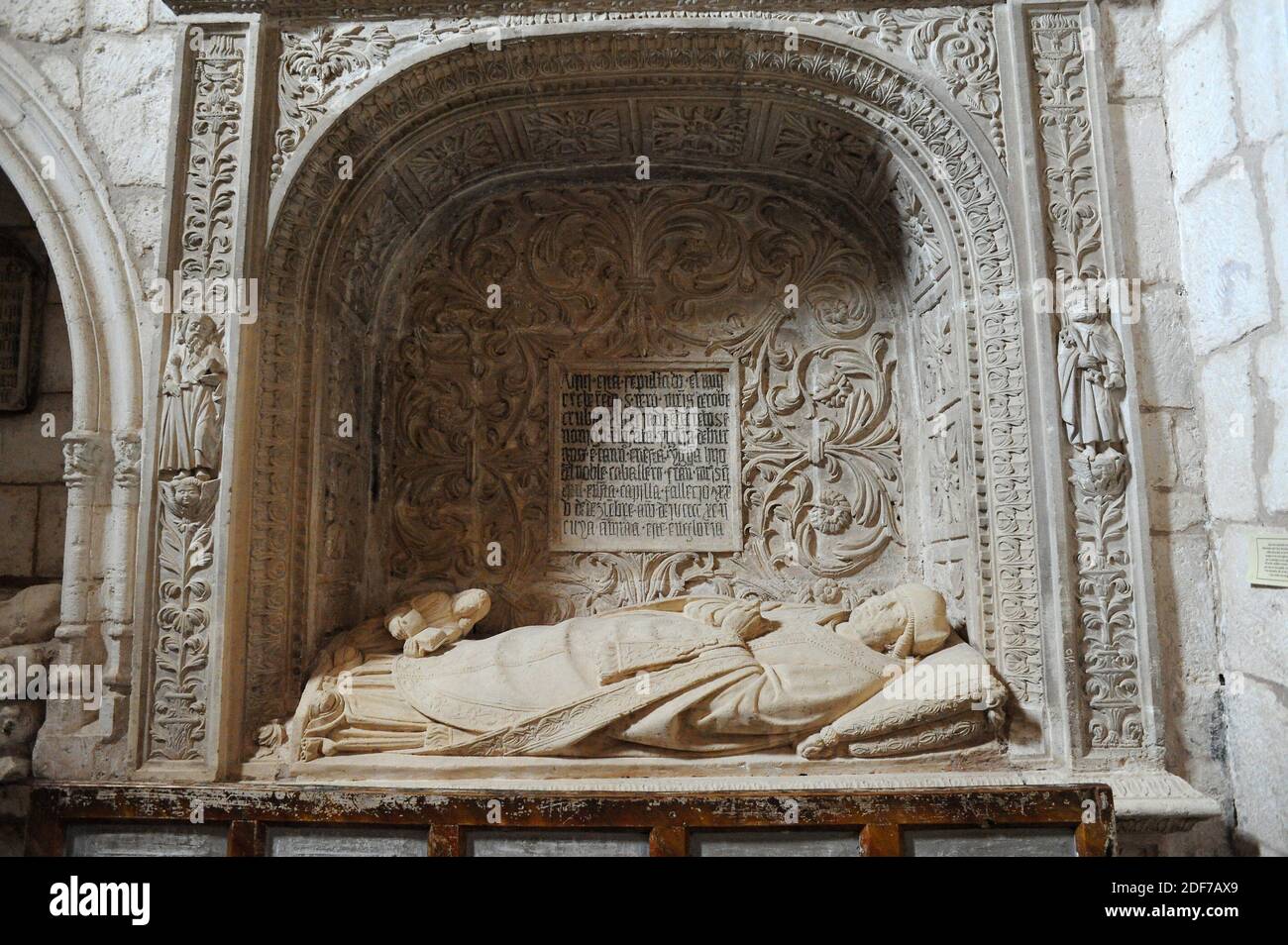 Covarrubias, Colegiata de San Cosme y San Damian (15th century), tomb. Burgos province, Castilla y Leon, Spain. Stock Photo