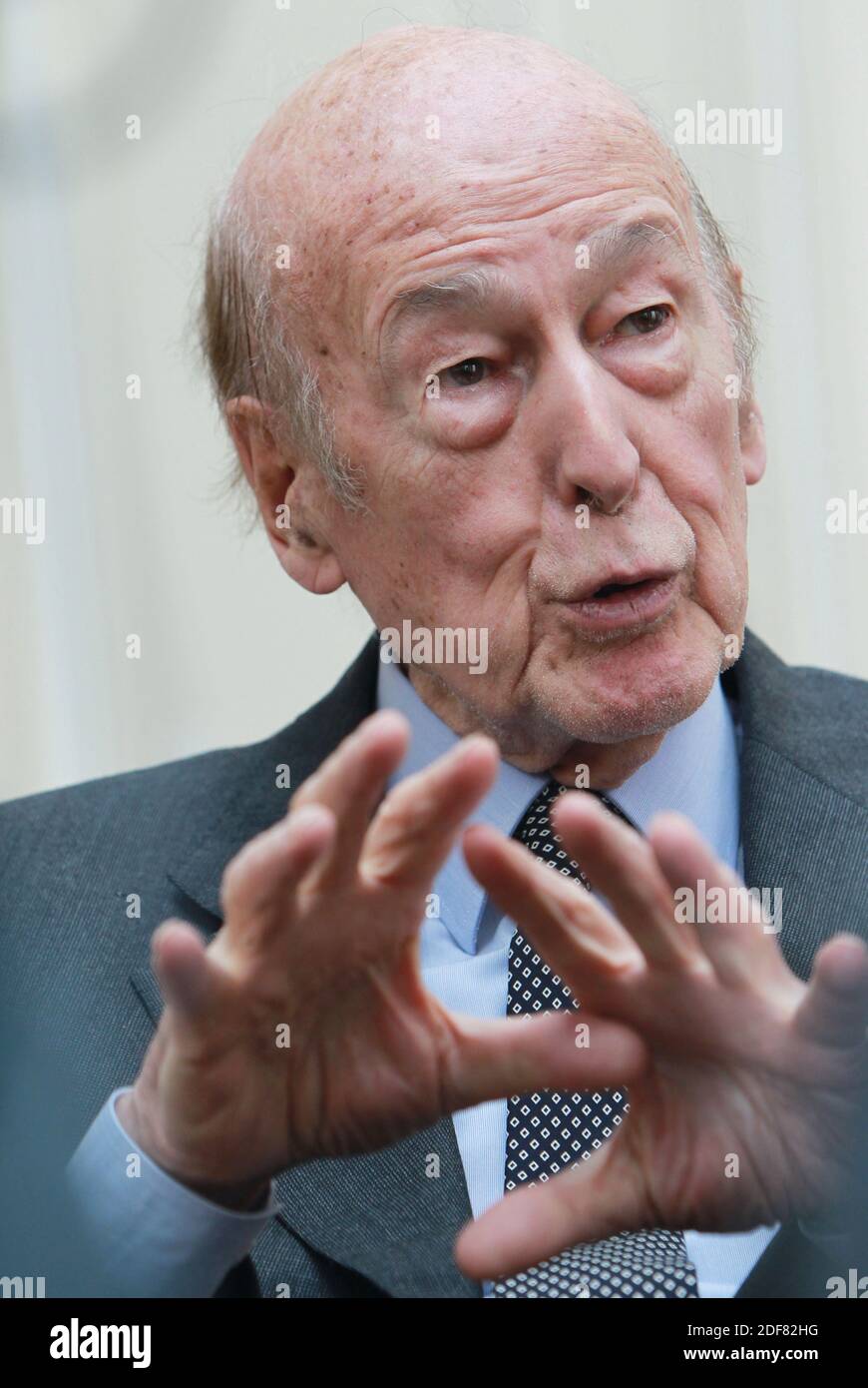 (201203) -- PARIS, Dec. 3, 2020 (Xinhua) -- File photo taken on April 18, 2013 shows Valery Giscard d'Estaing in Paris, France. France's former President Valery Giscard d'Estaing died Wednesday evening at the age of 94, local media reported. (Xinhua/Gao Jing) Stock Photo