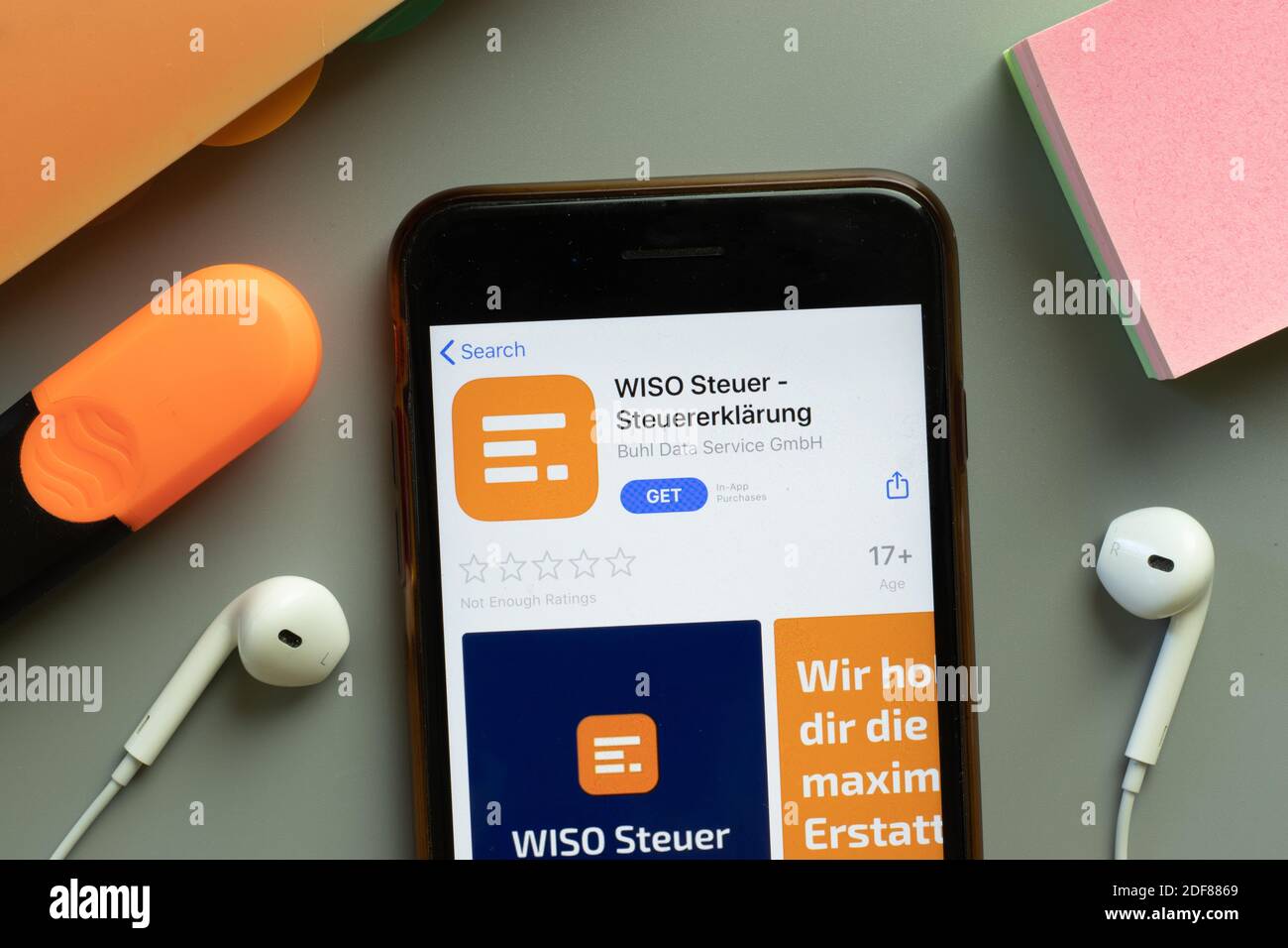 New York, USA - 1 December 2020: WISO Steuer mobile app icon on phone screen top view, Illustrative Editorial. Stock Photo