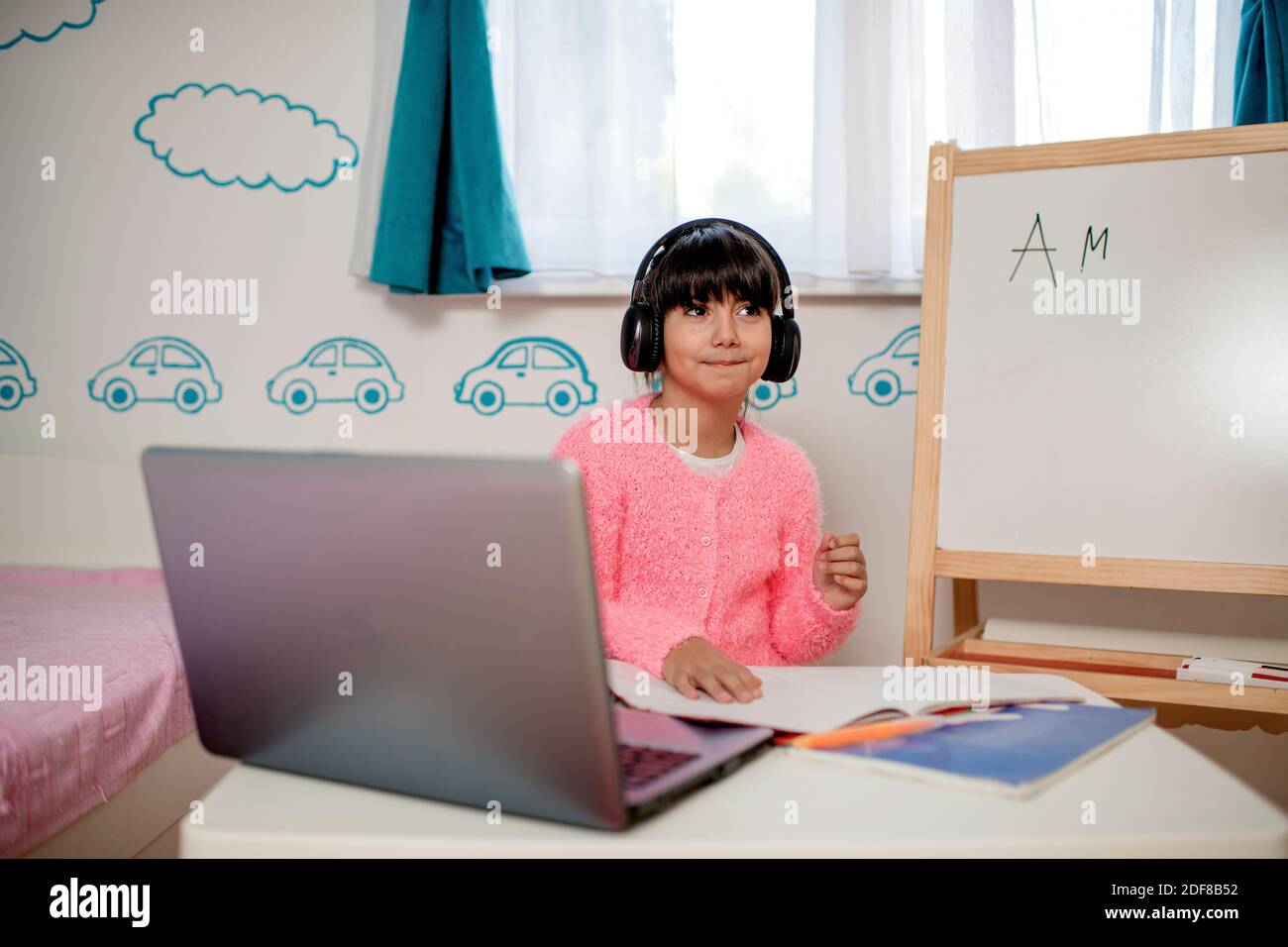 School girl is studying online. Home schooling. Distance education ...