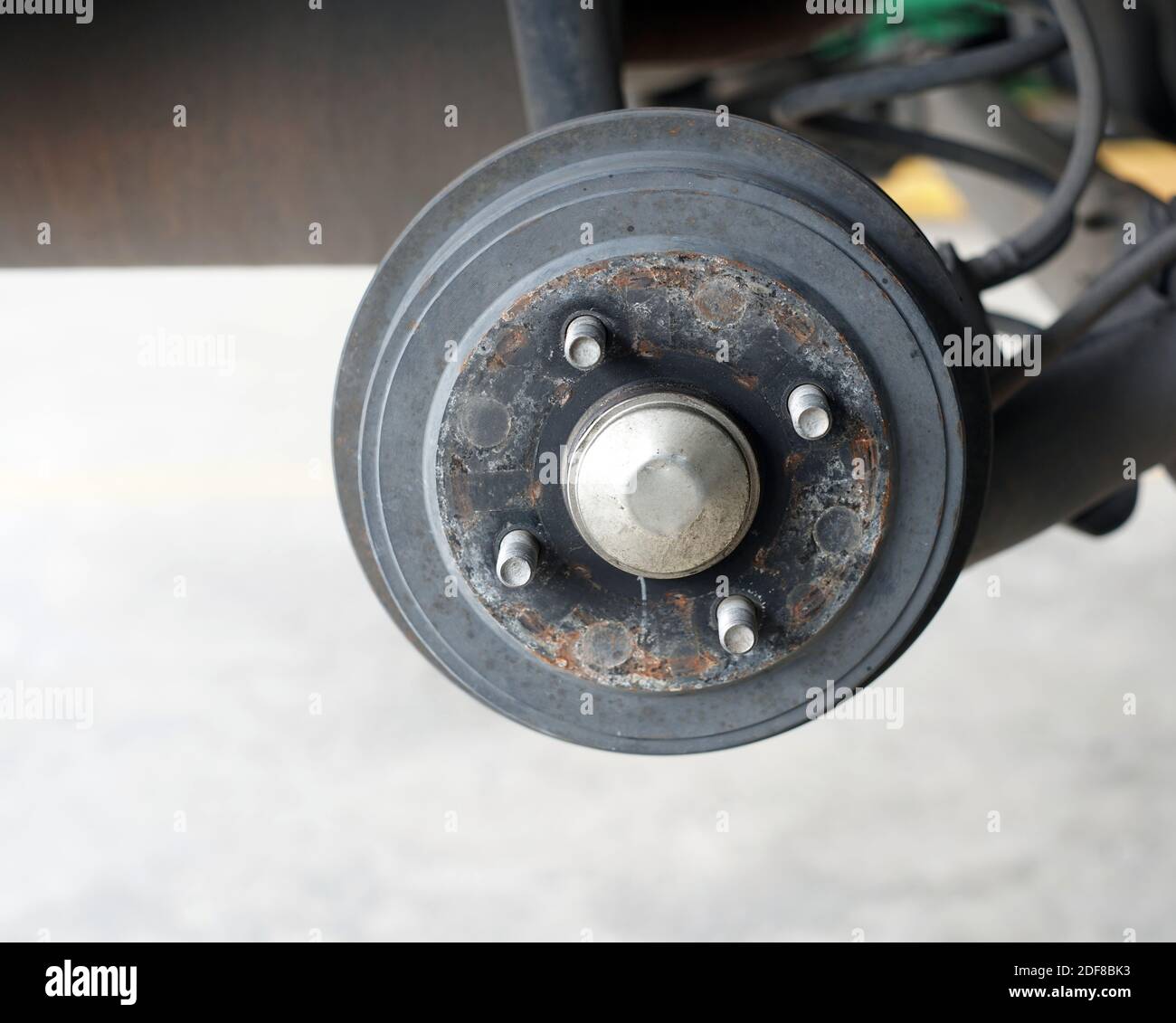 Wheel and axle hires stock photography and images Alamy