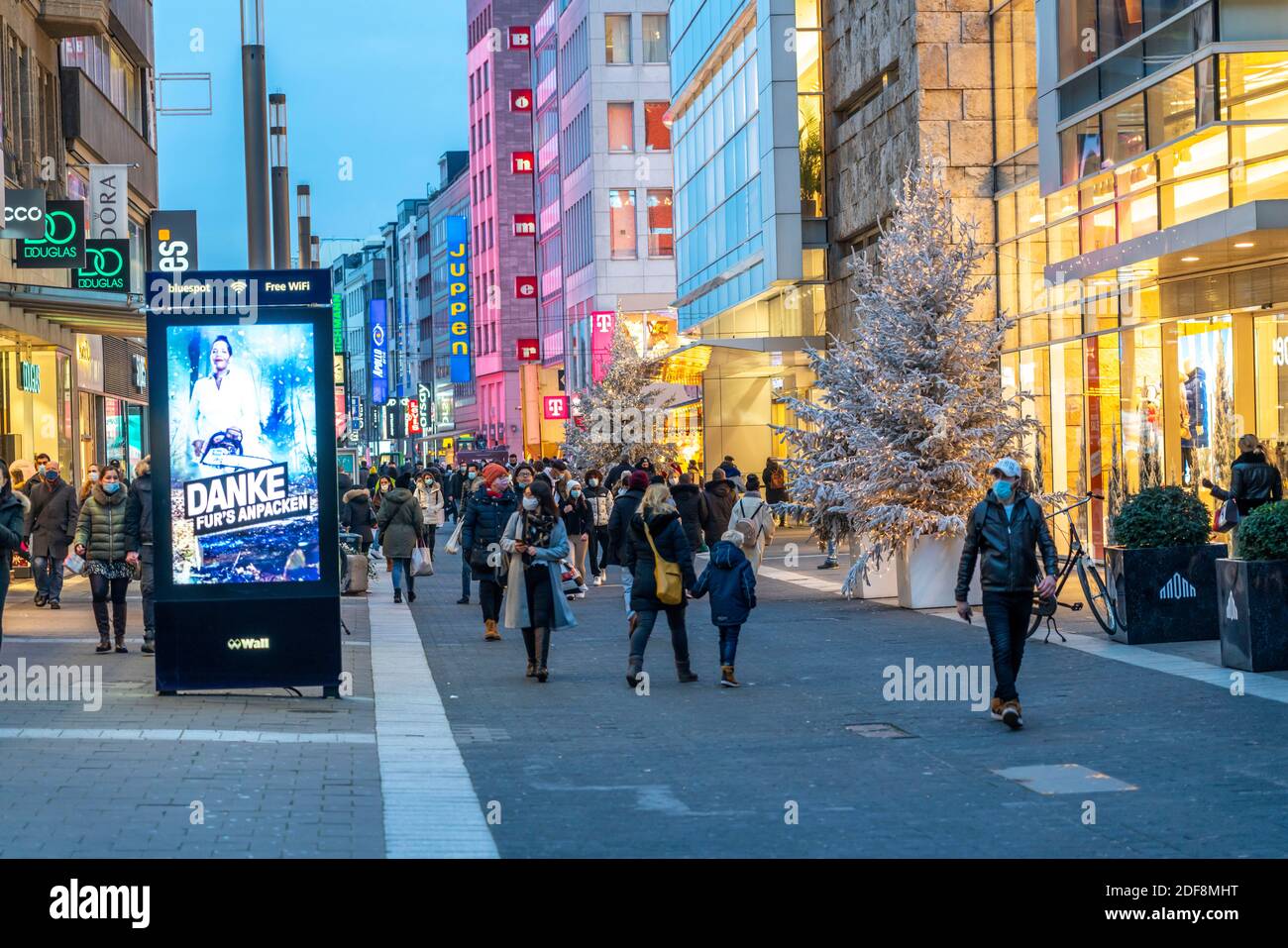 Schadowstrasse High Resolution Stock Photography And Images Alamy