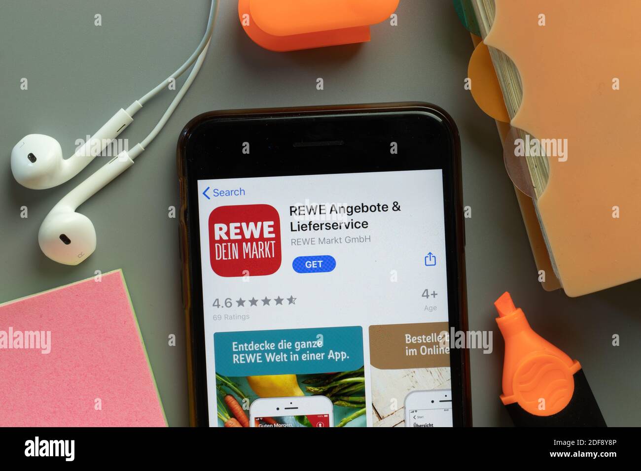 Rewe Logo High Resolution Stock Photography And Images Alamy