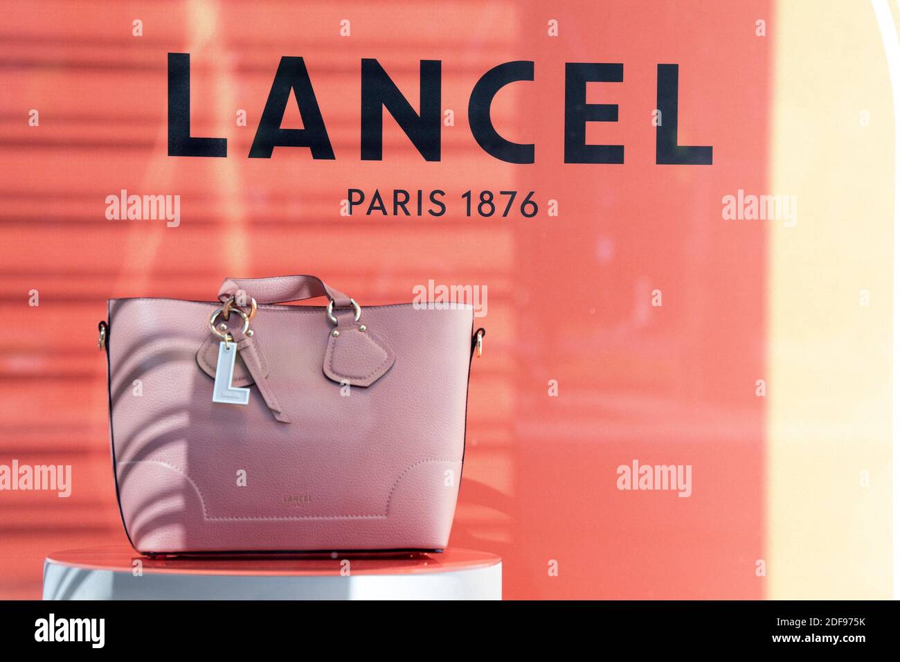 Lancel shop in paris hi-res stock photography and images - Alamy
