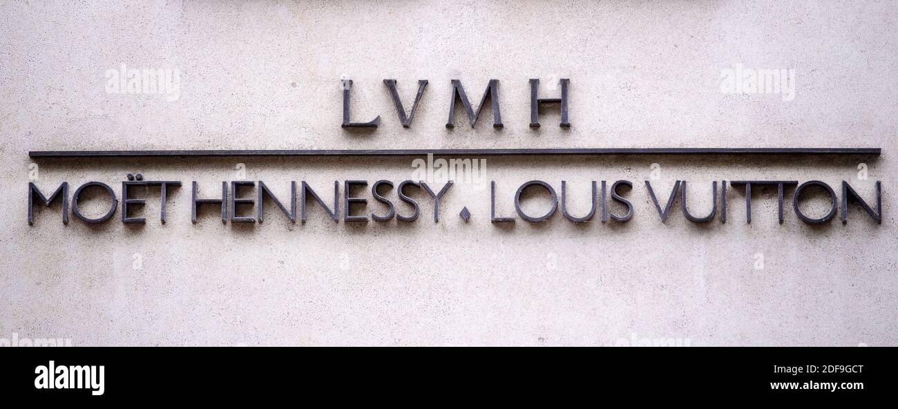 An LVMH sign shop (Moet Hennessy. Louis Vuitton) at 22 Avenue Montaigne on  April 27, 2020 in Paris, France. Photo by David Niviere/ABACAPRESS.COM  Stock Photo - Alamy