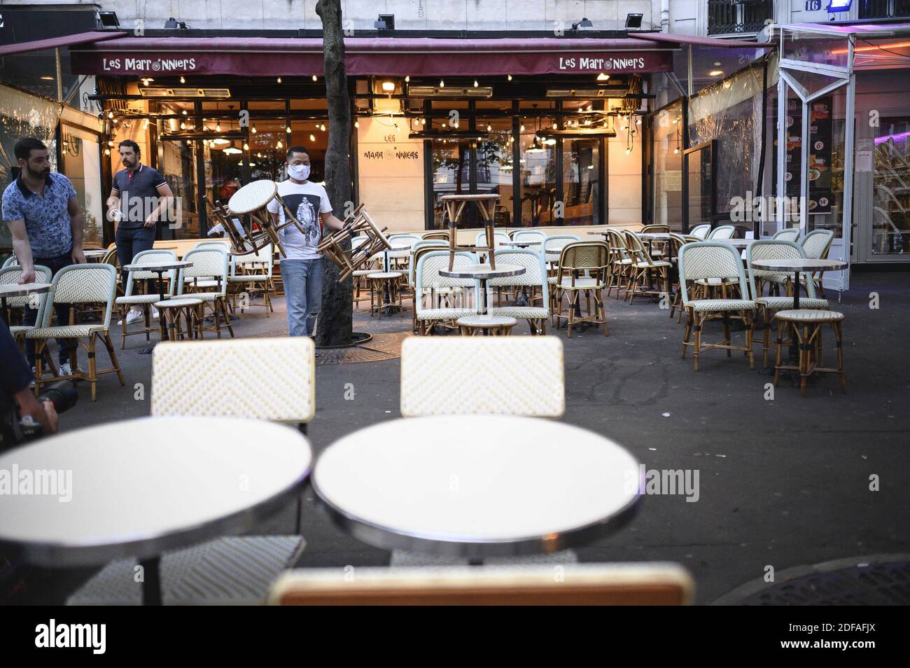 The terrace of the bar Les
