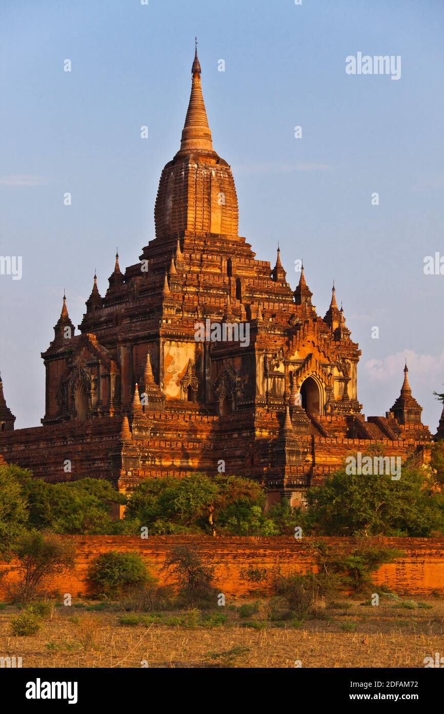 SULAMANI TEMPLE was built in 1183 by Narapatisithu - BAGAN, MYANMAR Stock Photo