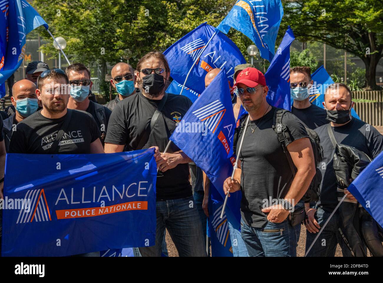 Members of French police from union Alliance Police nationale during a