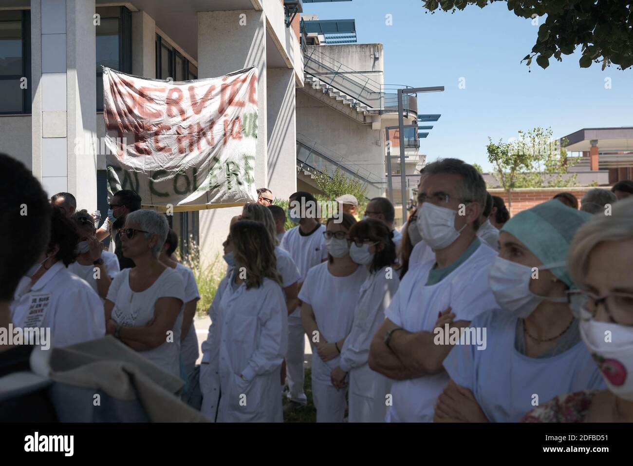 In Toulouse (France), at the call of the CGT, hospital staff gathered for 1 hour in front of the Purpan hospital, on June 30. They plan, as in all of France, to put pressure on the government's 'Ségur de la Santé', which ends in 4 days. They are demanding a fairer post-Covid bonus, a salary increase, hirings and the stop of beds closure. Photo by Patrick Batard/ABACAPRESS.COM Stock Photo