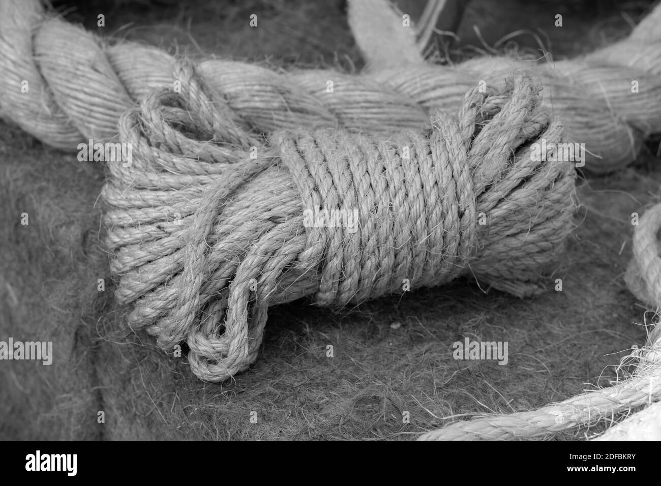 Jute rope Black and White Stock Photos & Images - Alamy