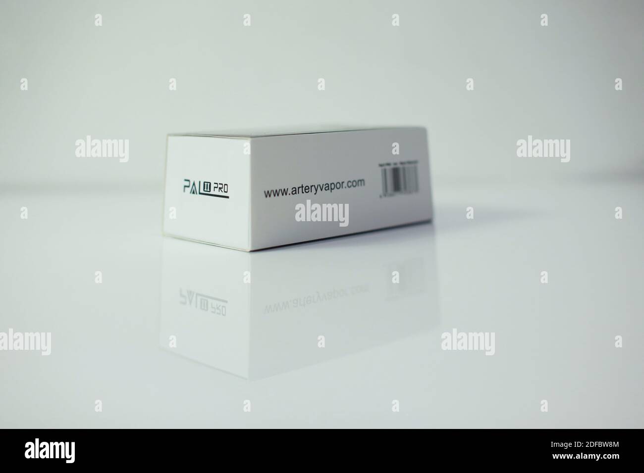Vape cigarettes hi-res stock photography and images - Alamy