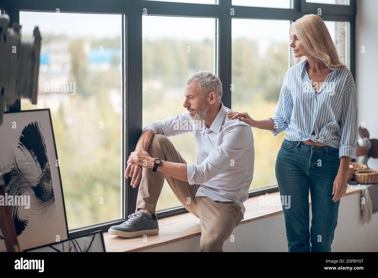 Woman sad man real people hi-res stock photography and images - Alamy