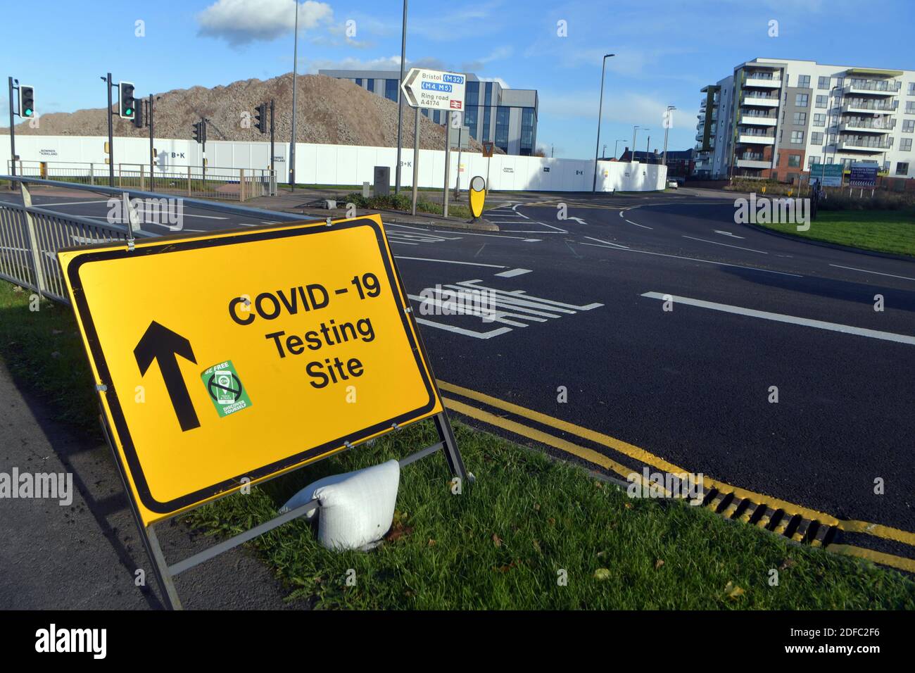 Photos of UWE signs/buildings on the Frenchay campusas their covid cases rise. Picture shows a signpost to a Testing Centre for Coronavirus, the pandemic that has spread the world in 2020.  Picture taken 3rd November 2020 Stock Photo