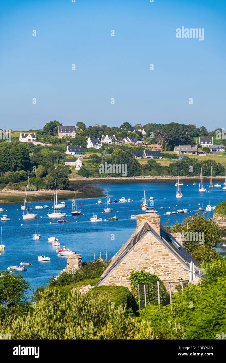 France, Finistere, Abers Country, Legendes Coast, Aber Benoit, Port du ...