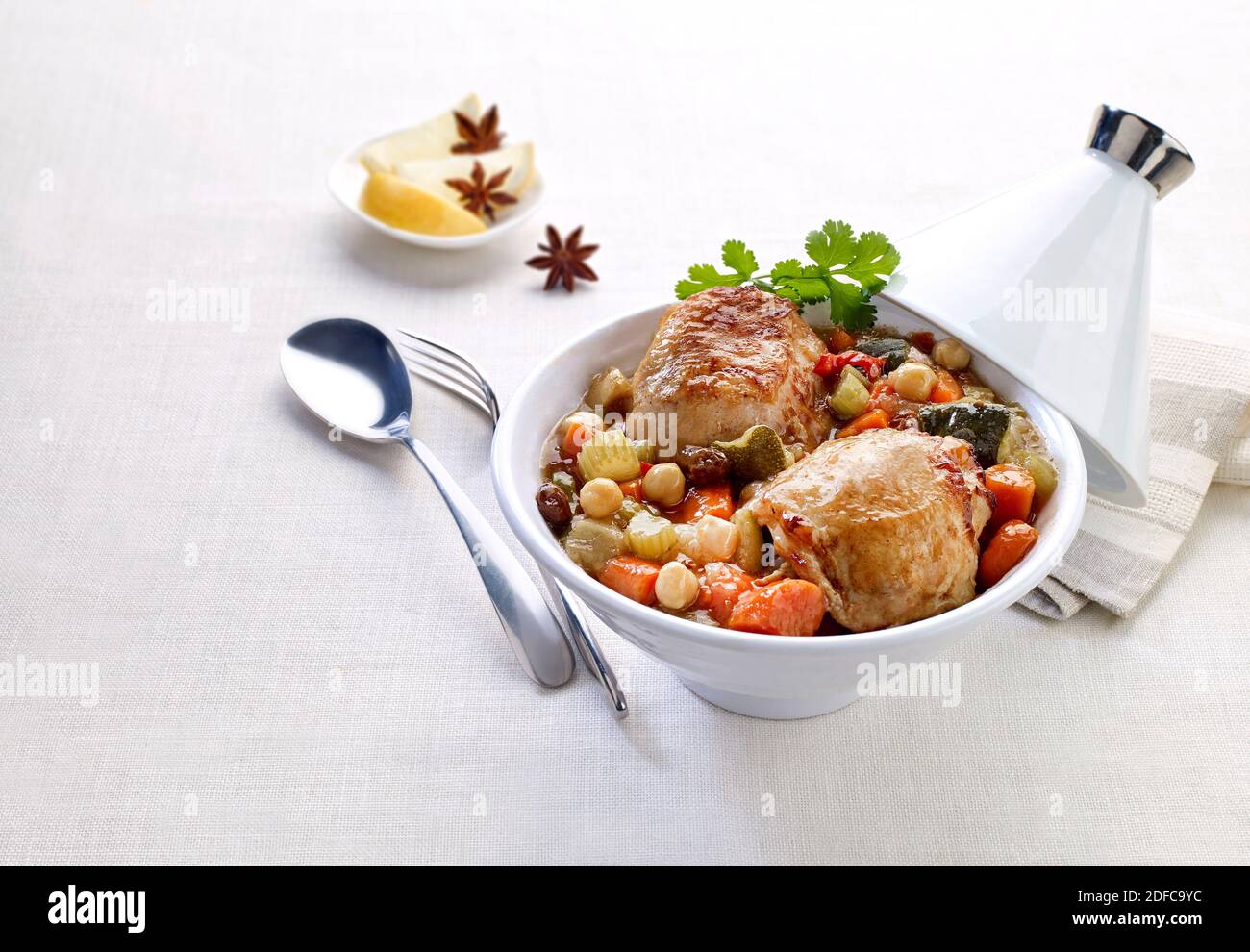 Mediterranean chicken tagine Stock Photo Alamy