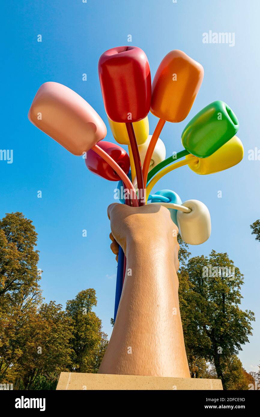 France, Paris, Petit Palais garden, the bouquet of tulips (Bouquet of