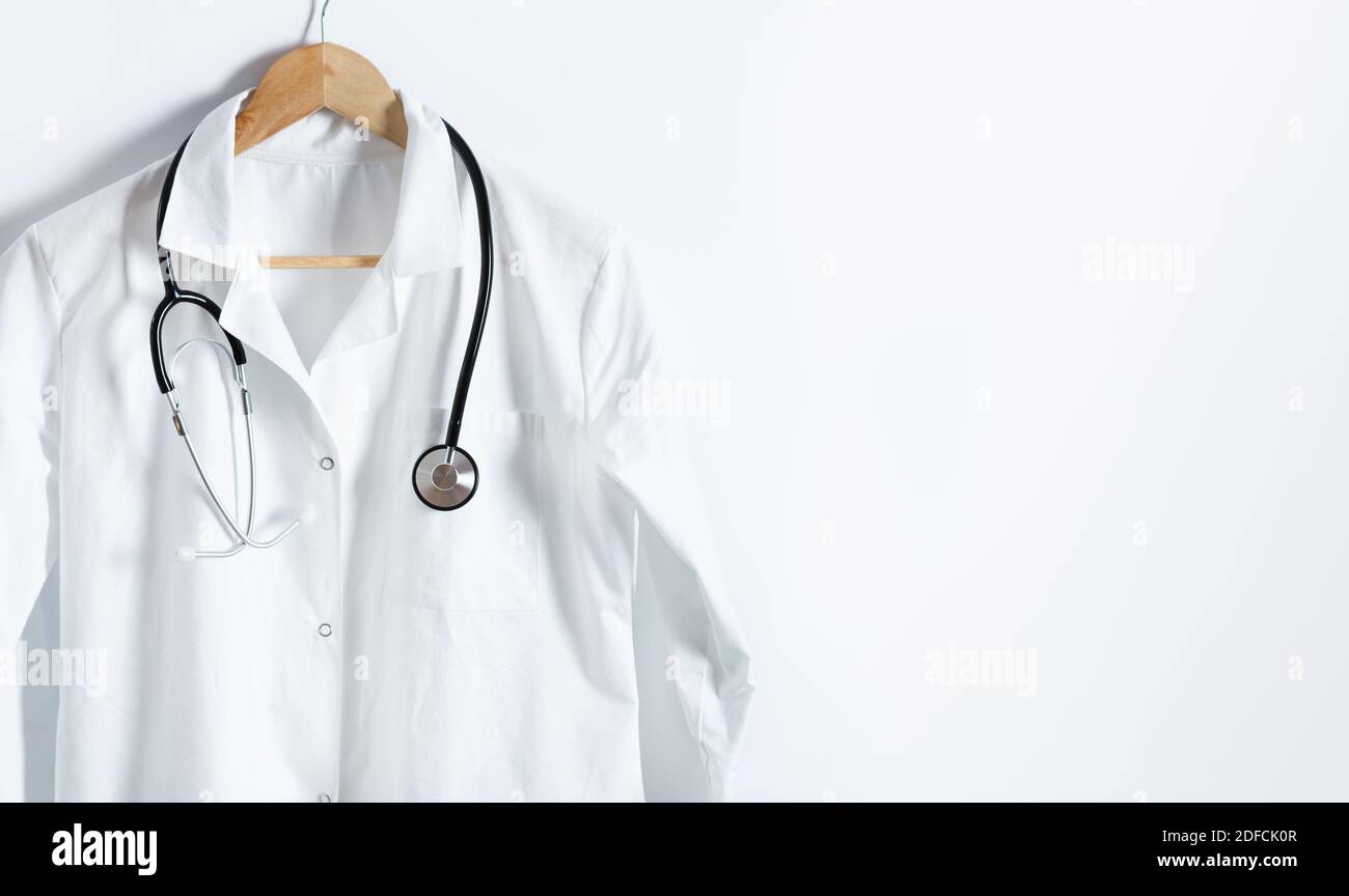 Lab coat and stethoscope hanging hires stock photography and images