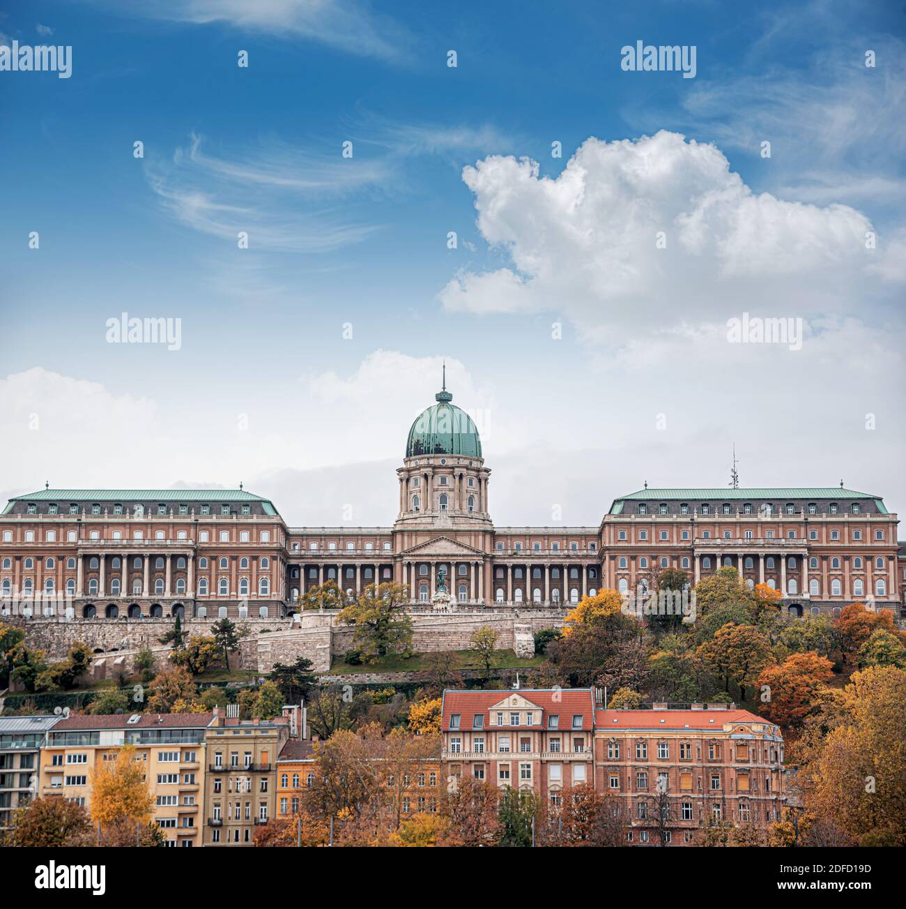 Budapest buda castle fall hi-res stock photography and images - Alamy