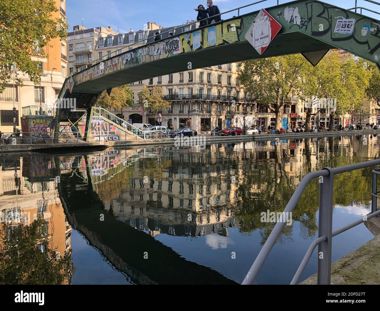 Canal saint-martin, paris Stock Photo