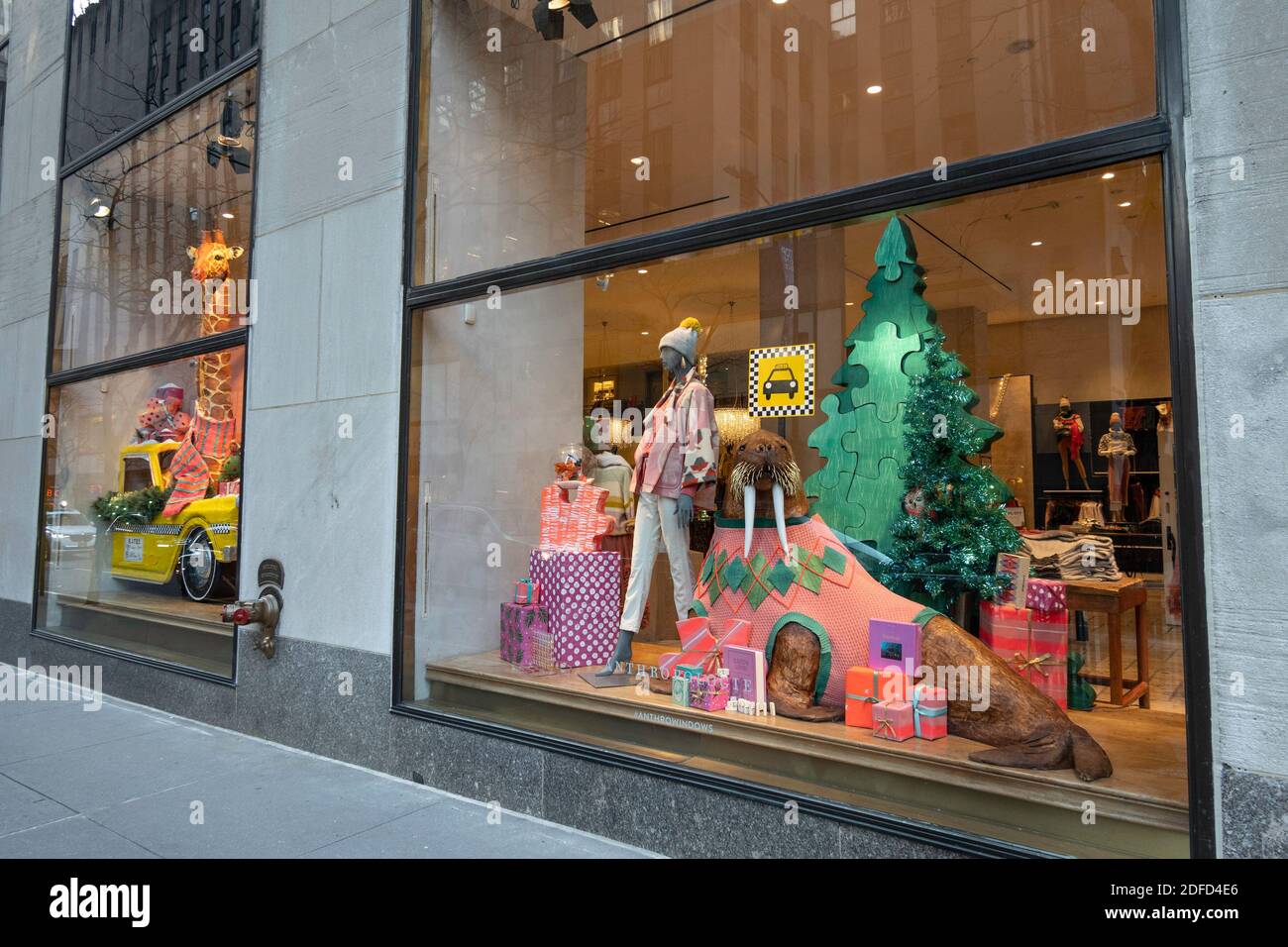 See the New York City Holiday Christmas Windows - The New York Times
