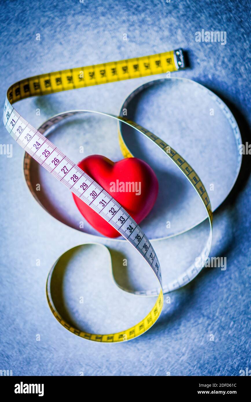Illustration sur les régimes alimentaires et la réduction des risques cardiovasculaires. Stock Photo