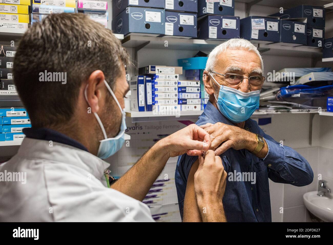 Flu vaccination in a pharmacy, France, October 2020. Stock Photo