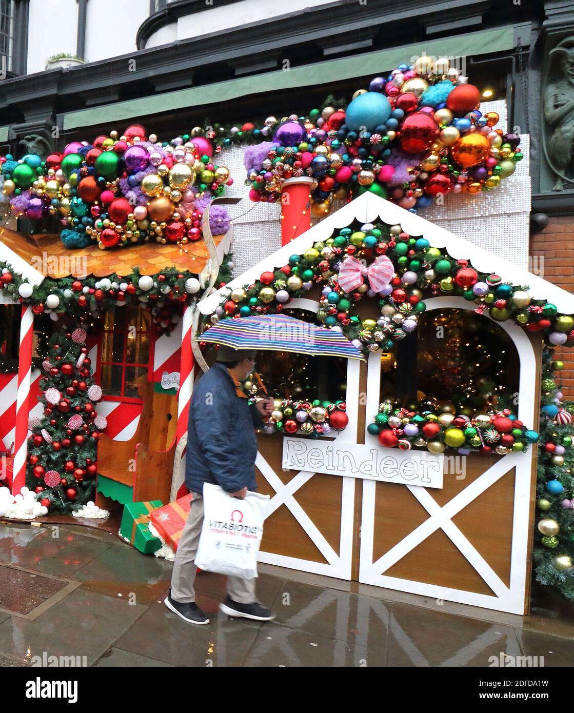 Reindeer stables hires stock photography and images Alamy