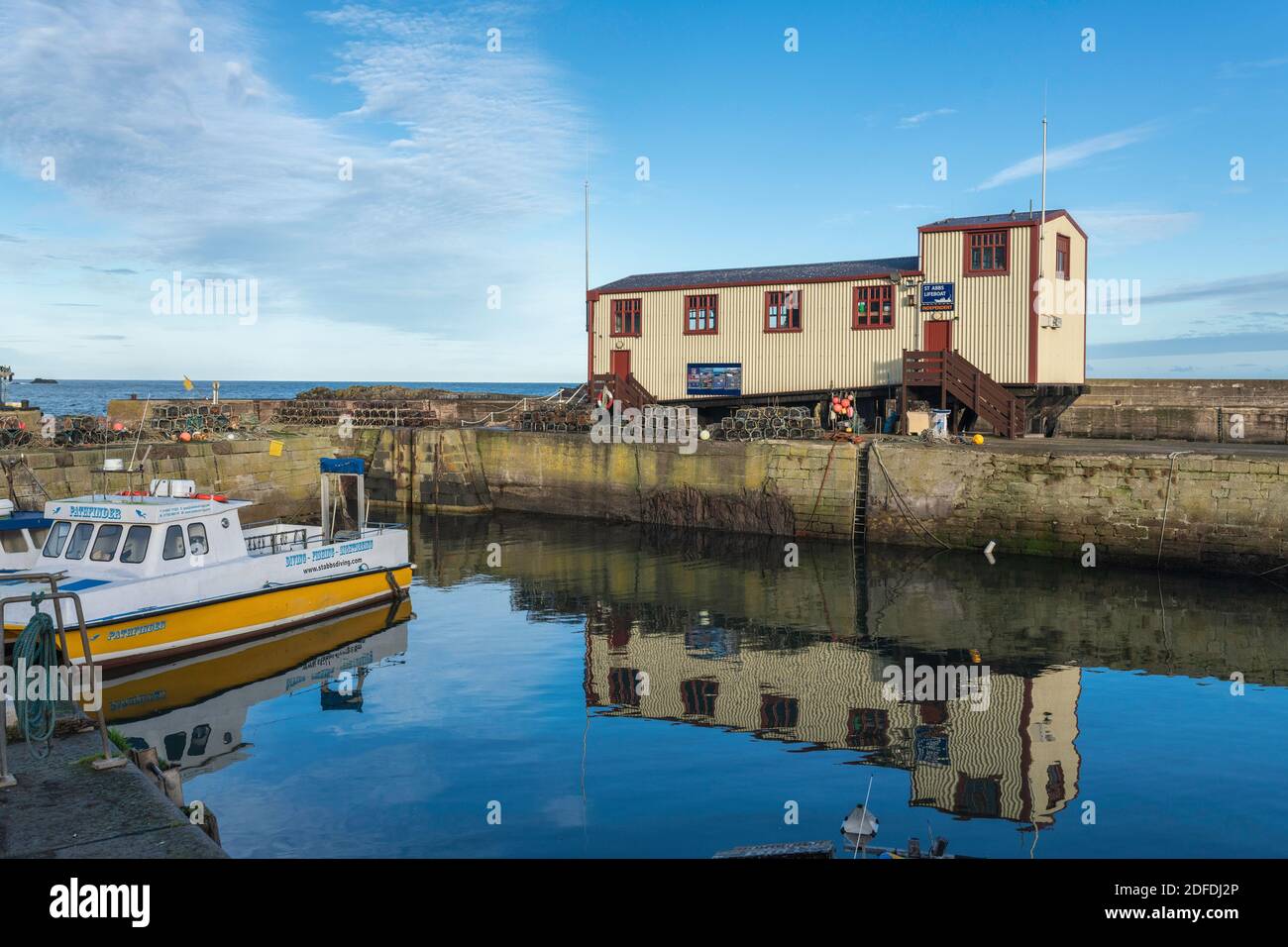 St abbs independent lifeboat station hires stock photography and